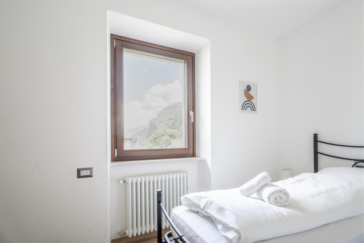 Casa Stefano Lägenhet Riva del Garda Exteriör bild